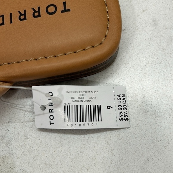 Torrid Embellished Twist Slide Beige (WW) Size 9 NWT - Picture 14 of 16